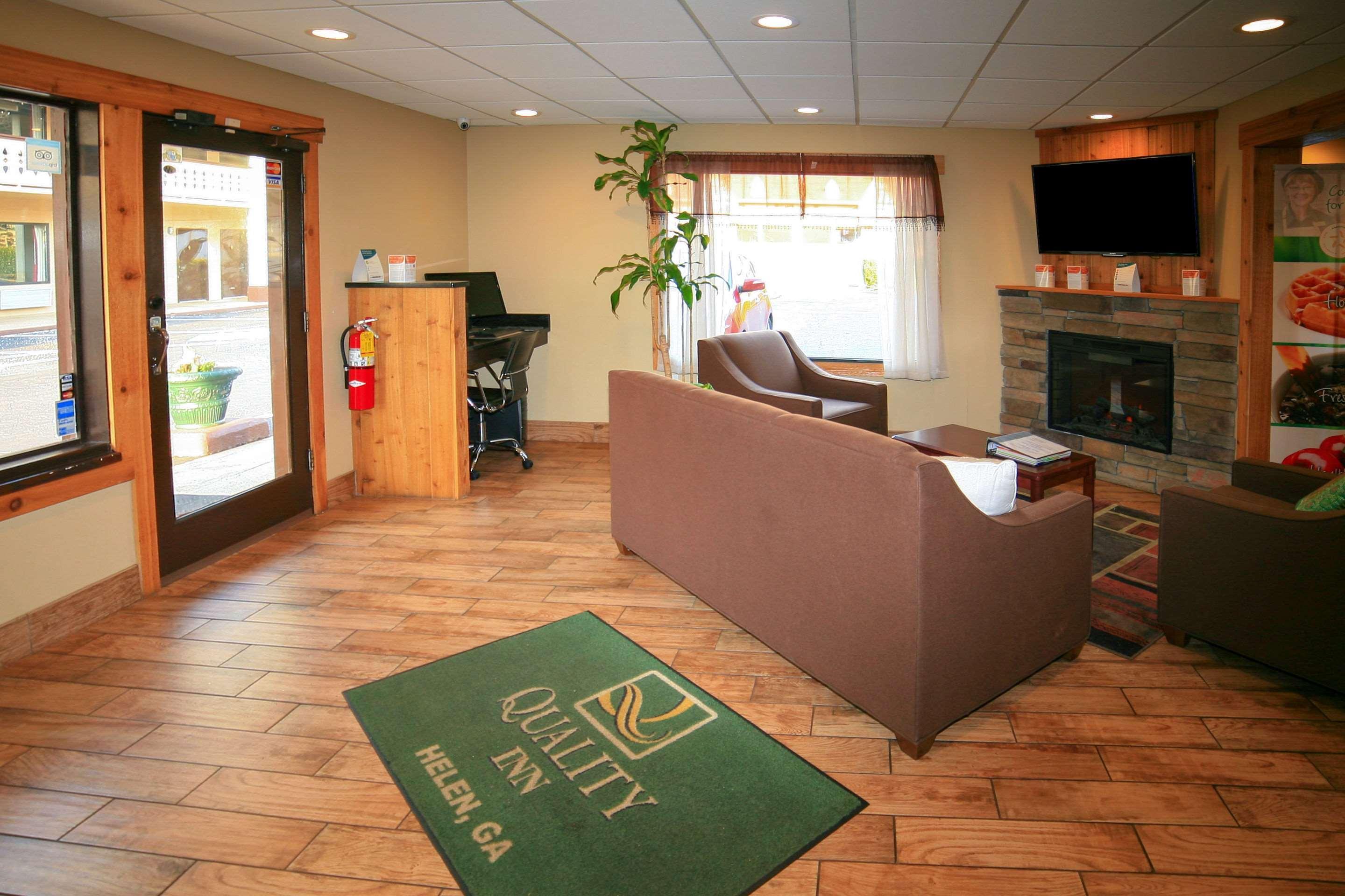 Quality Inn Downtown Helen Extérieur photo