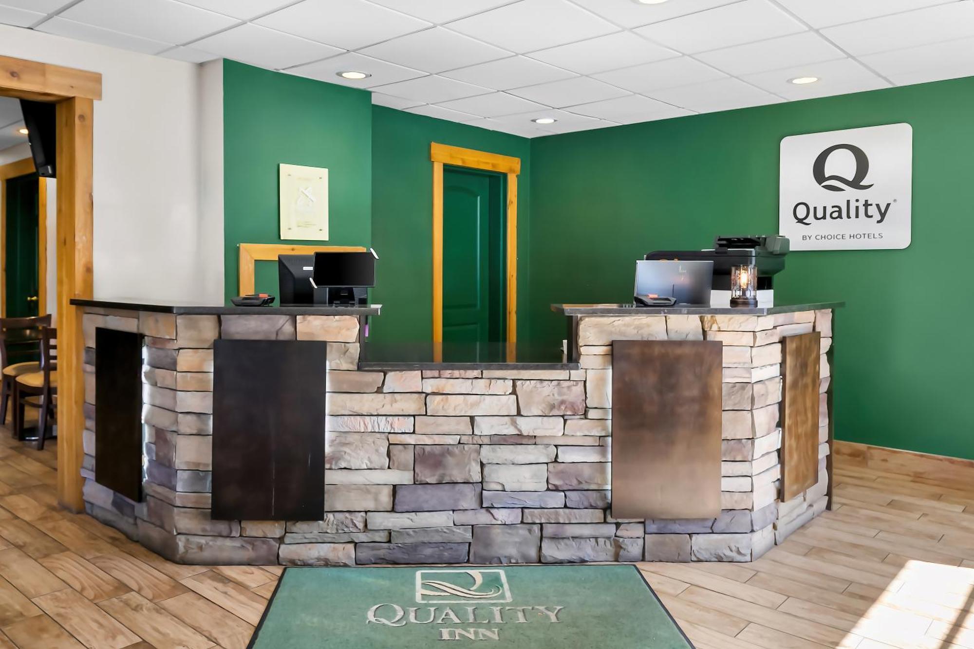 Quality Inn Downtown Helen Extérieur photo