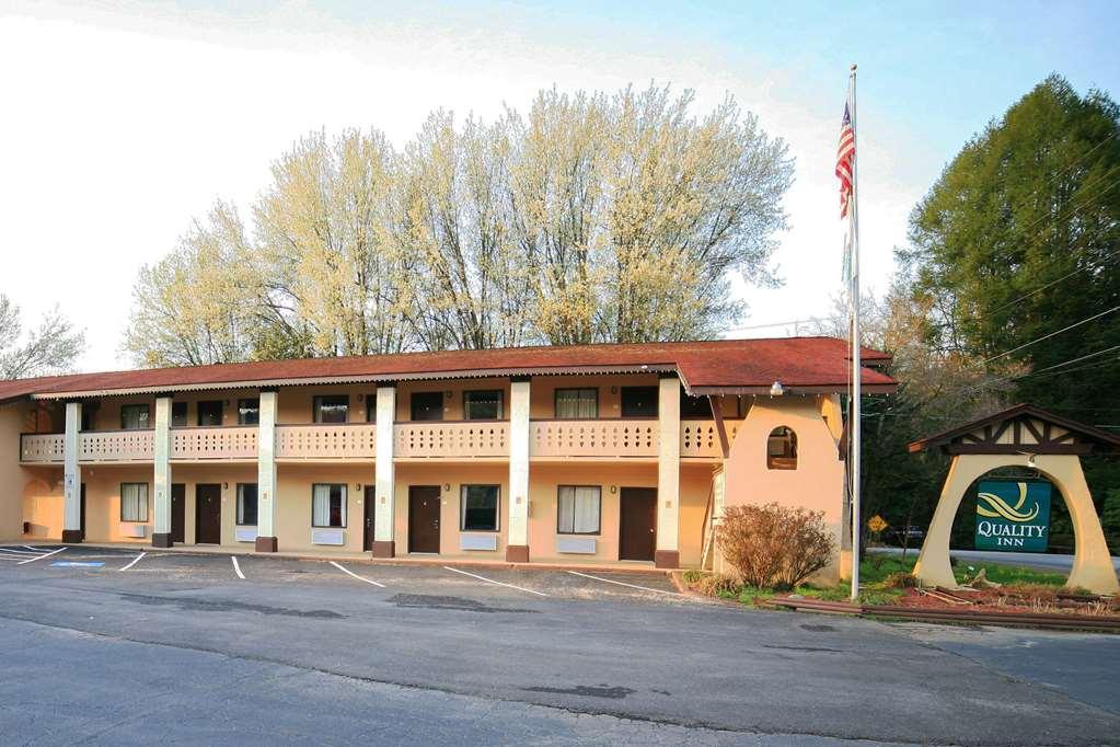 Quality Inn Downtown Helen Extérieur photo